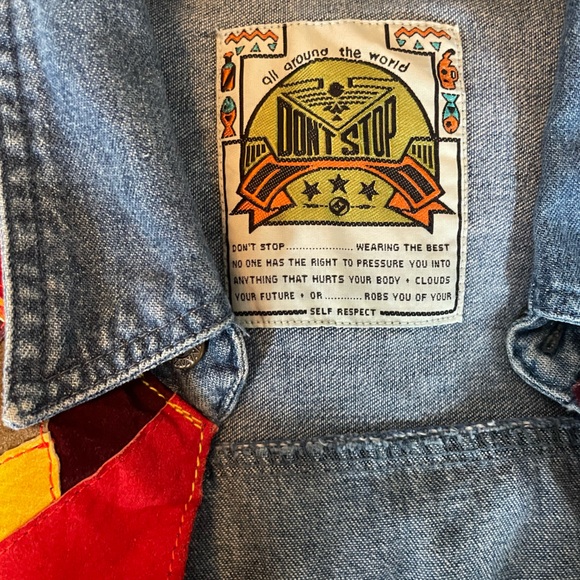 Don’t Stop Brand- 80s Suede Colorblock Denim Jacket. Measures 25 in pit to pit. - Picture 3 of 5
